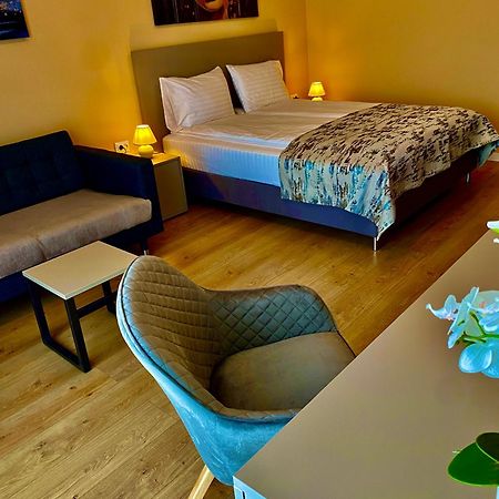 Parklake Home Cluj-Napoca Eksteriør billede