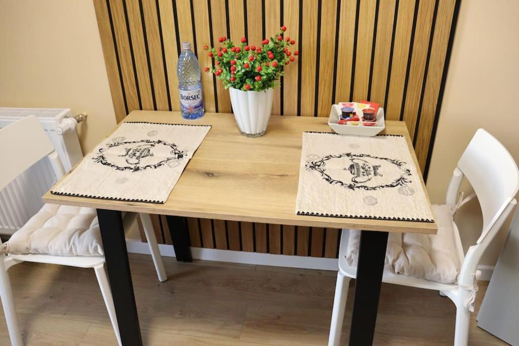 Parklake Home Cluj-Napoca Eksteriør billede